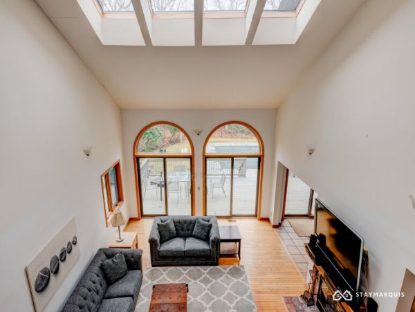 Hamptons Home 1020922