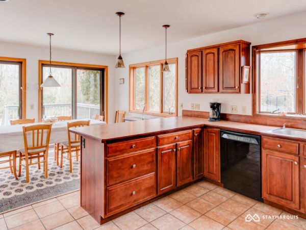 Hamptons Home 1020922