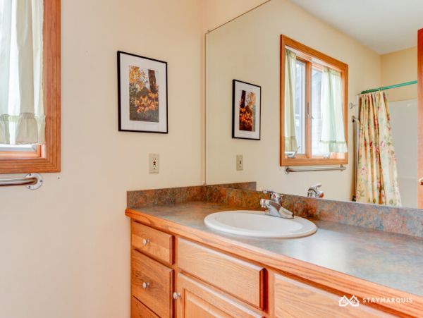 Hamptons Home 1020922