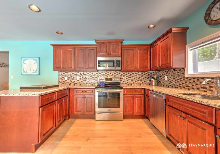Hamptons Home 1020924