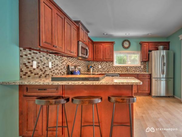 Hamptons Home 1020924
