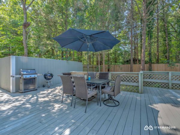 Hamptons Home 1020924