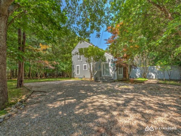 Hamptons Home 1020924