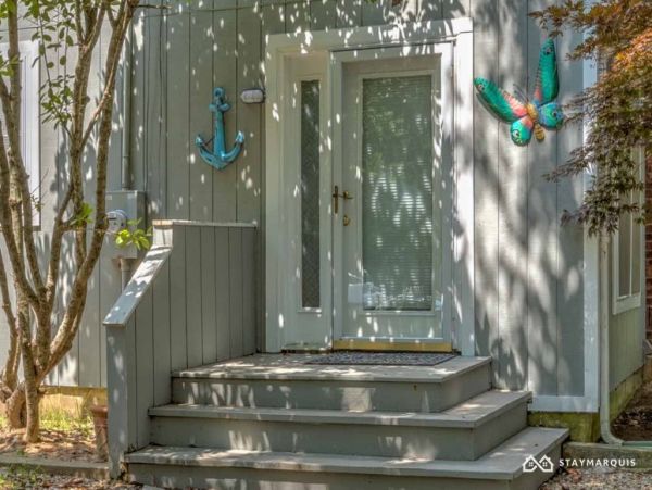 Hamptons Home 1020924