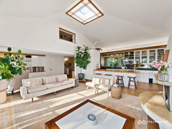 Hamptons Home 1020925