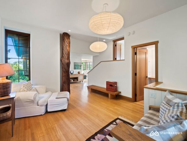 Hamptons Home 1020925