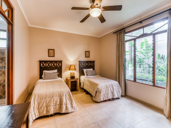 Jaco Condo 1020926