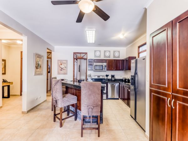 Jaco Condo 1020926