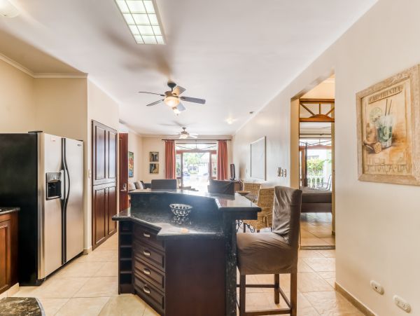 Jaco Condo 1020926
