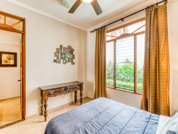 Jaco Condo 1020926