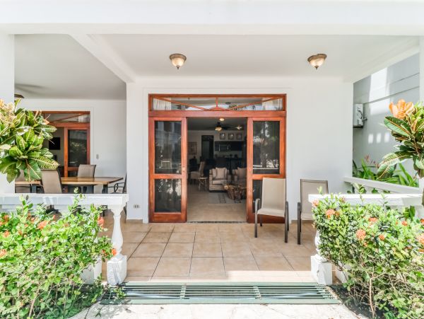 Jaco Condo 1020926