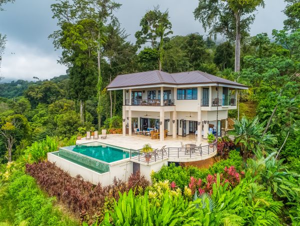 Playa Uvita 4 Bedroom Villa with Panoramic Ocean Views