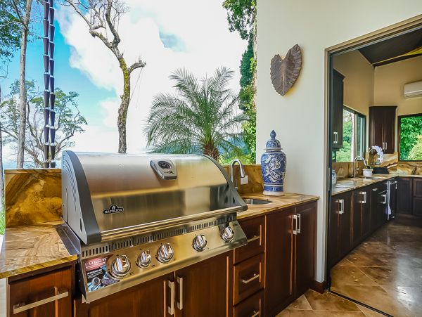Playa Uvita 4 Bedroom Villa with Panoramic Ocean Views