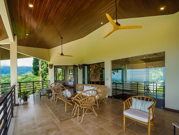 Playa Uvita 4 Bedroom Villa with Panoramic Ocean Views