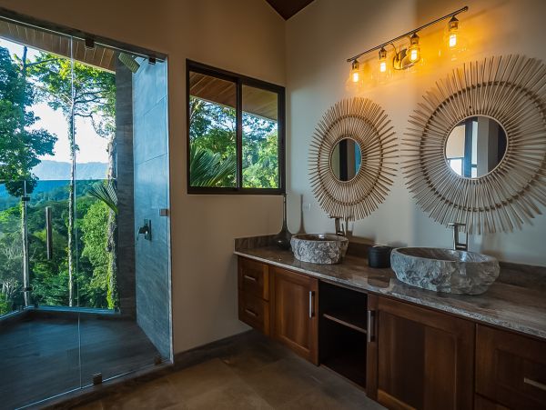 Playa Uvita 4 Bedroom Villa with Panoramic Ocean Views