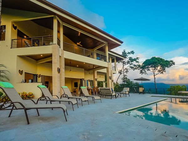 Playa Uvita 4 Bedroom Villa with Panoramic Ocean Views