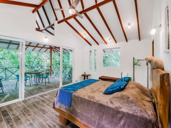 Jaco Condo 1020930