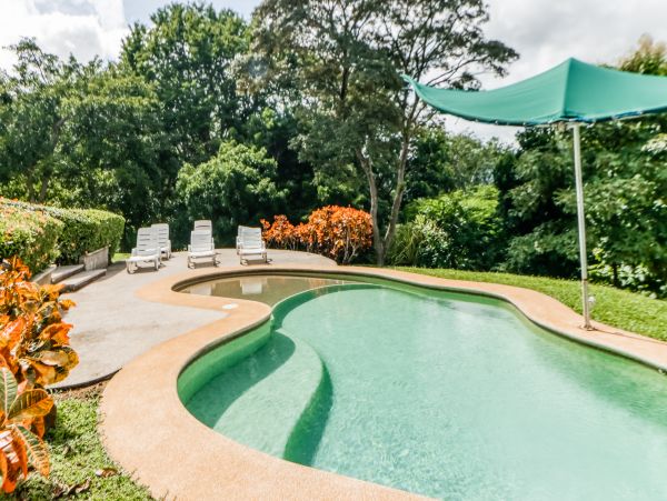 Gorgeous Villa in Puntarenas with Views and Private Pool