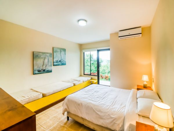 Gorgeous Villa in Puntarenas with Views and Private Pool