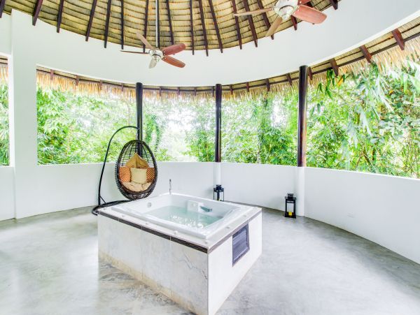 Estate For Rent with Five Residences Penthouse