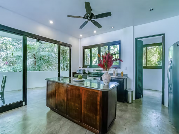 Estate For Rent with Five Residences Penthouse