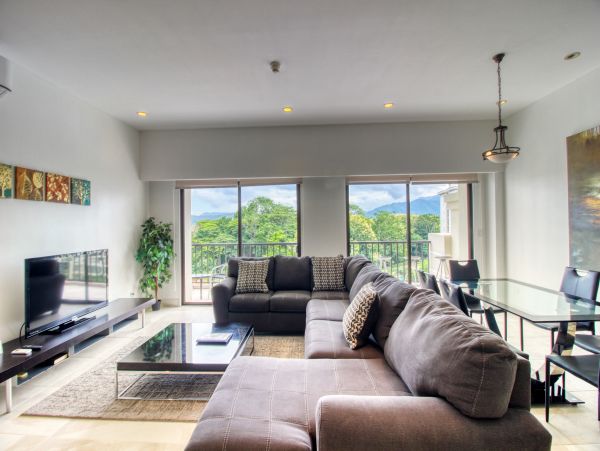 Stylish Condo with Two Bedrooms and Balcony