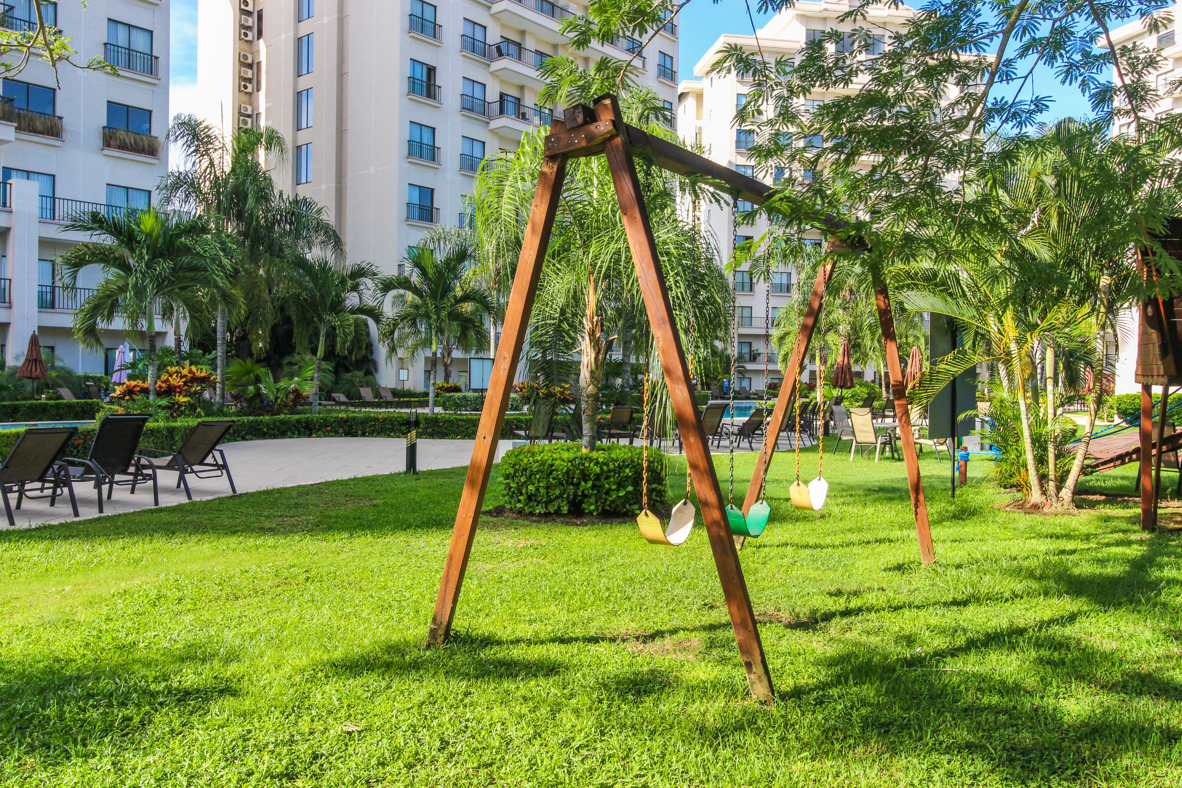 Stylish Condo with Two Bedrooms and Balcony