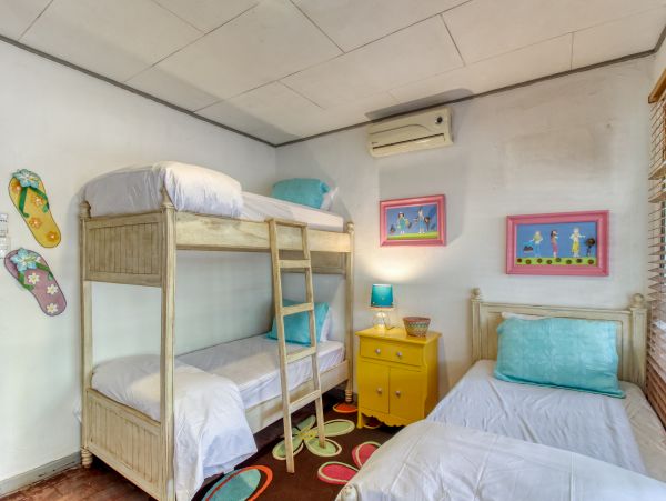Playa del Coco Five Bedroom Beachfront Vacation Home