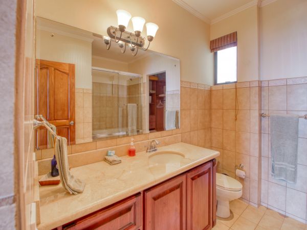Playa Flamingo Condo 1020971
