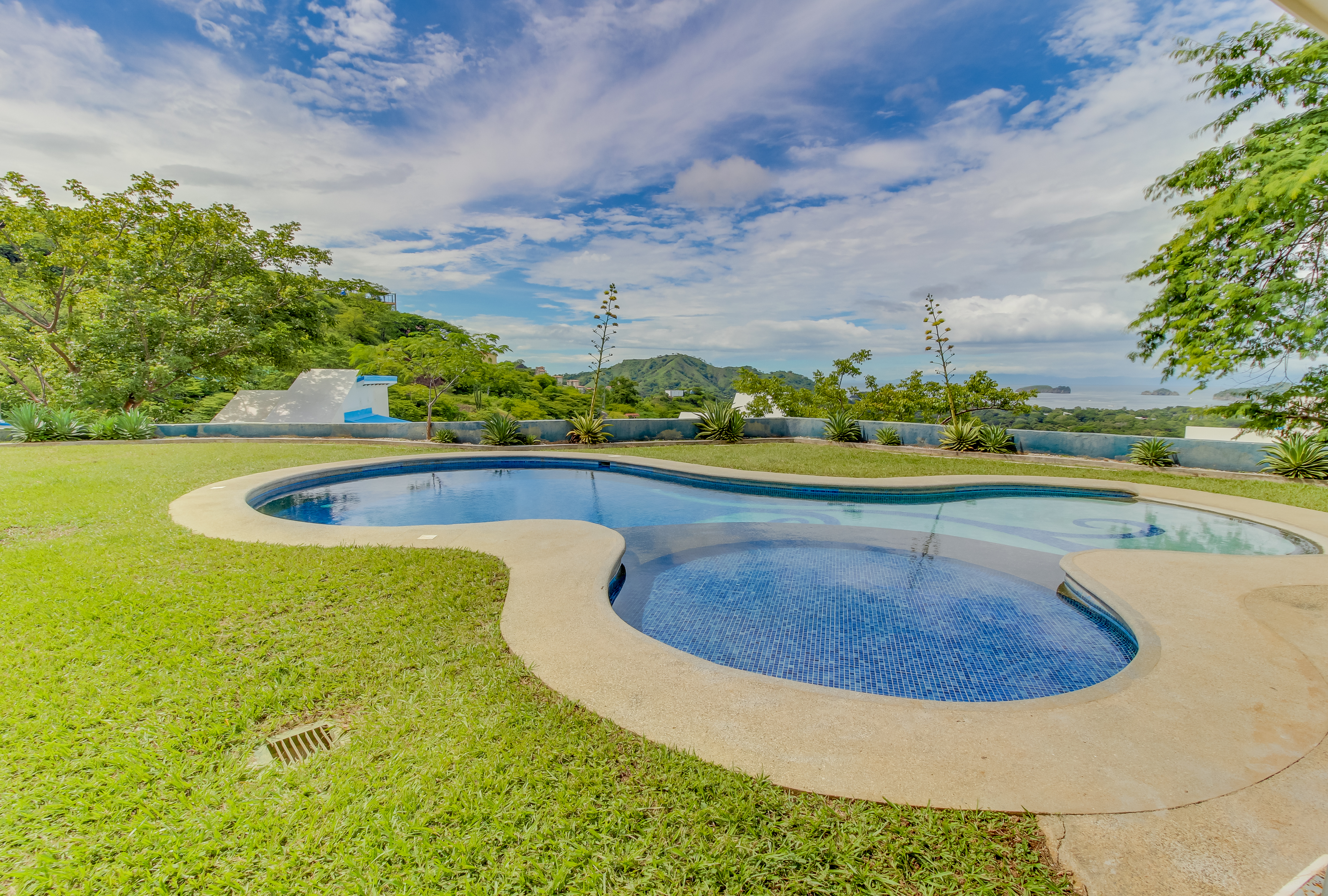 Playa Hermosa  Guanacaste Home 1021002