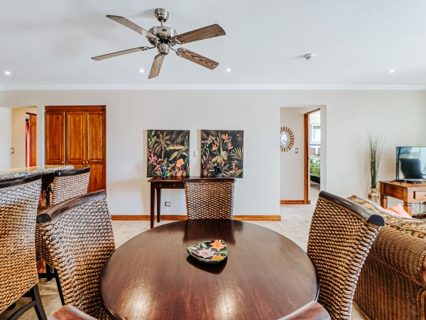 Playa Flamingo Home 1021013