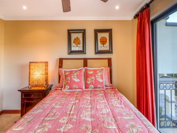Playa Flamingo Home 1021013