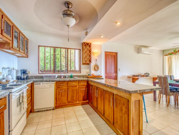 Playa Hermosa  Guanacaste Home 1021020
