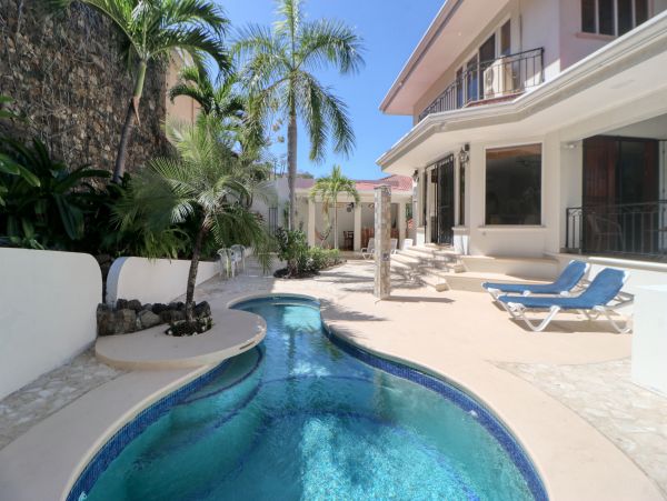 Playa Hermosa  Guanacaste Home 1021027