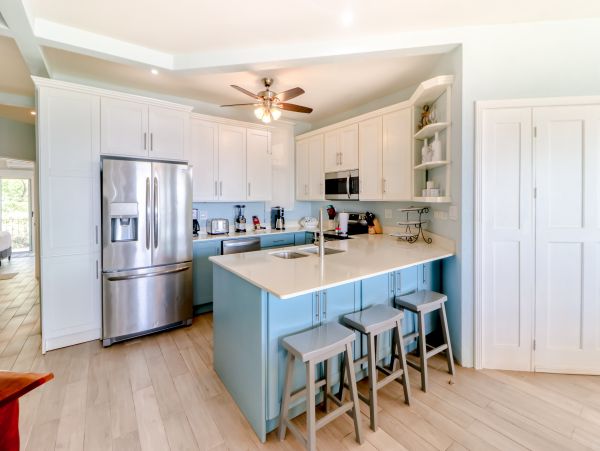 Playa Flamingo Condo 1021035