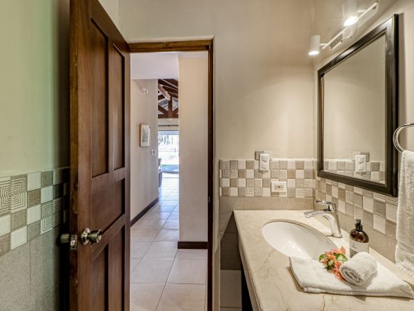 Playa Hermosa  Guanacaste Home 1021036