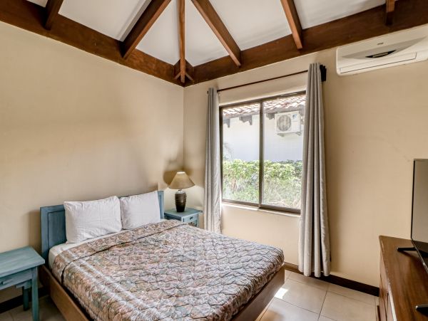 Playa Hermosa  Guanacaste Home 1021036