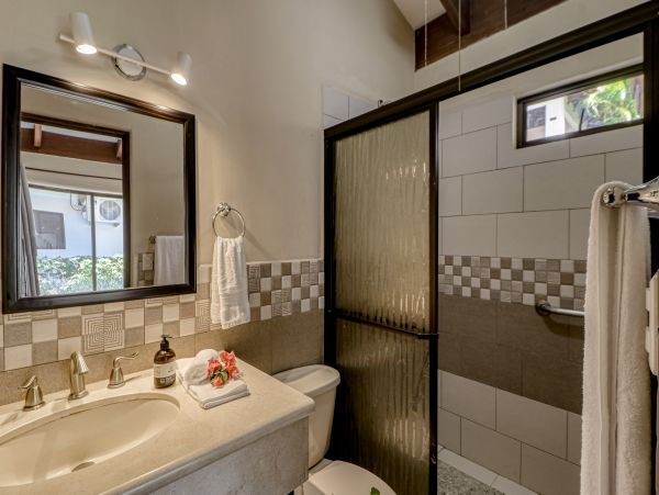 Playa Hermosa  Guanacaste Home 1021036