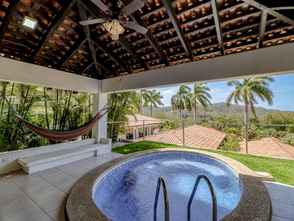 Playa Hermosa  Guanacaste Home 1021036