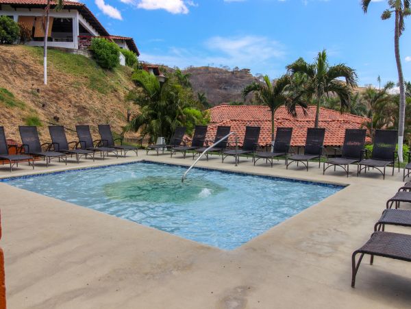 Playa Hermosa  Guanacaste Home 1021036