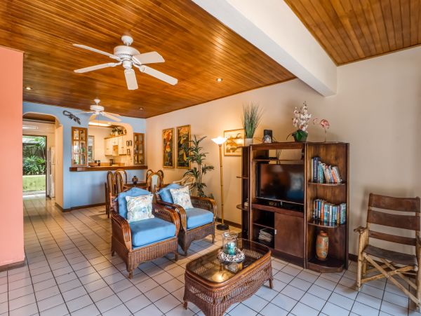 Playa Flamingo Home 1021041
