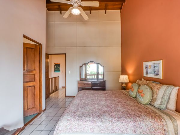 Playa Flamingo Home 1021041