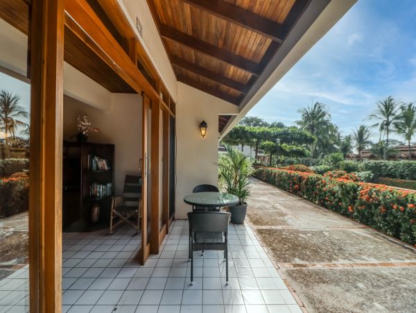 Playa Flamingo Home 1021041