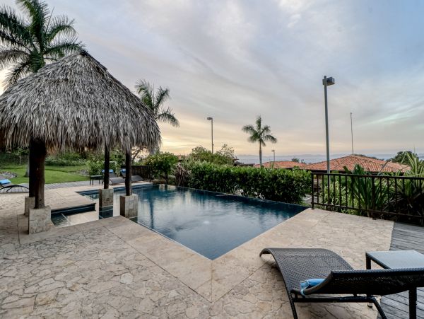 Playa Hermosa  Guanacaste Home 1021048