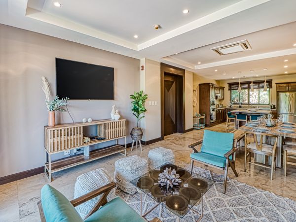 Stunning Coastal Oasis in Guanacaste Near the Beach