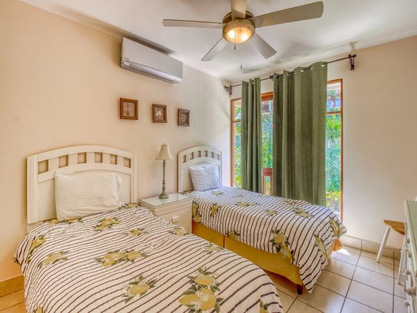 Playa Hermosa  Guanacaste Home 1021050