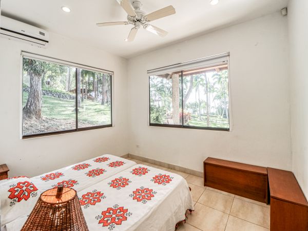 Playa Flamingo Home 1021052