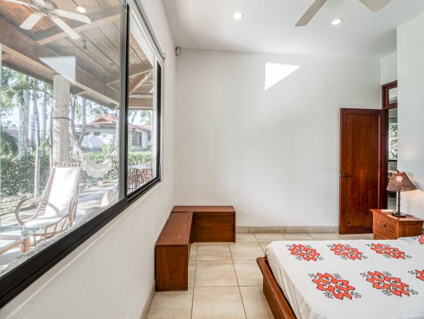 Playa Flamingo Home 1021052