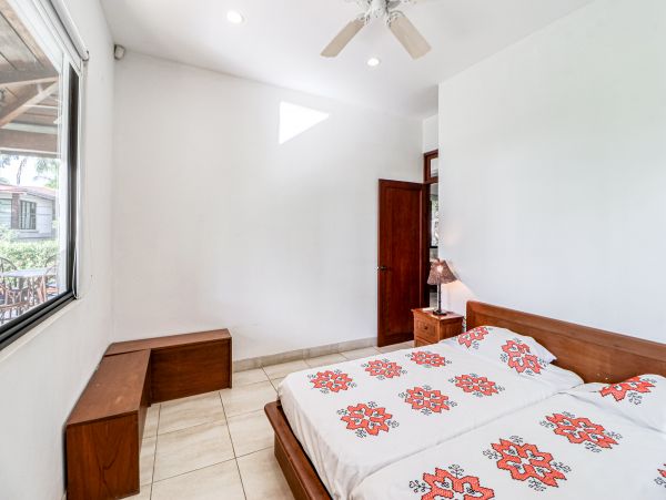 Playa Flamingo Home 1021052