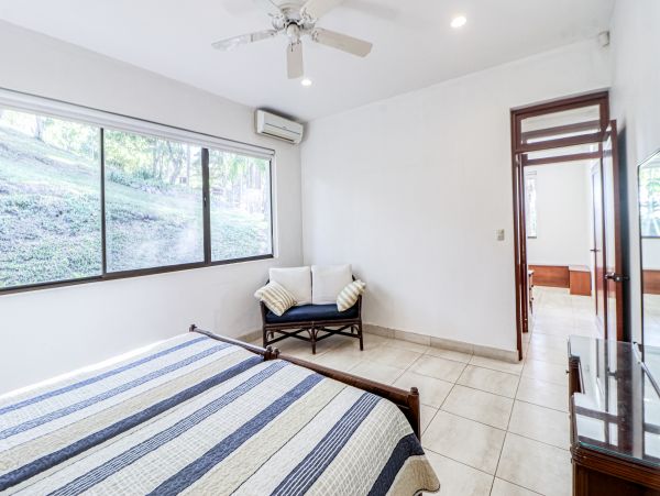 Playa Flamingo Home 1021052